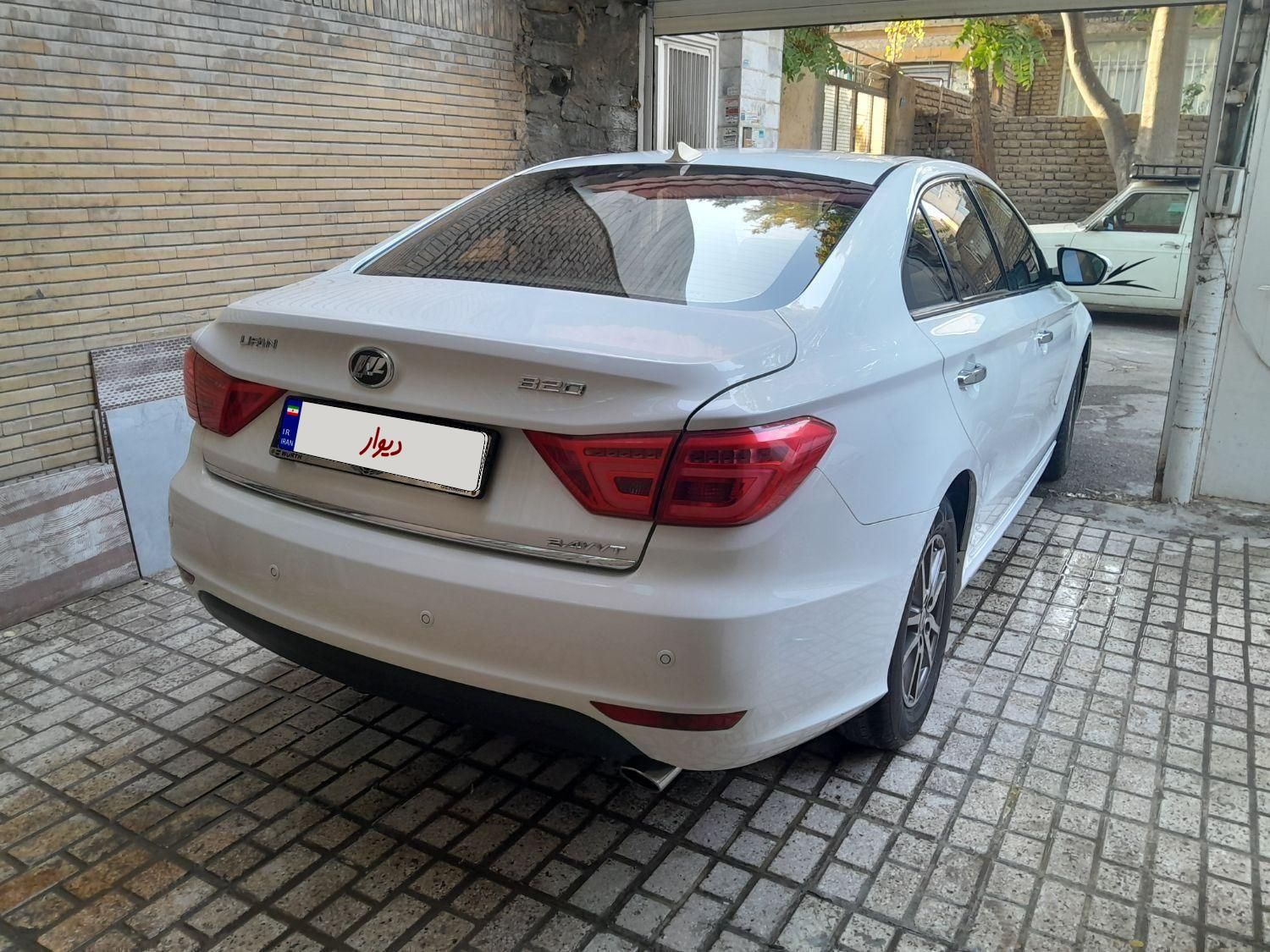 لیفان 820 اتوماتیک - 1395
