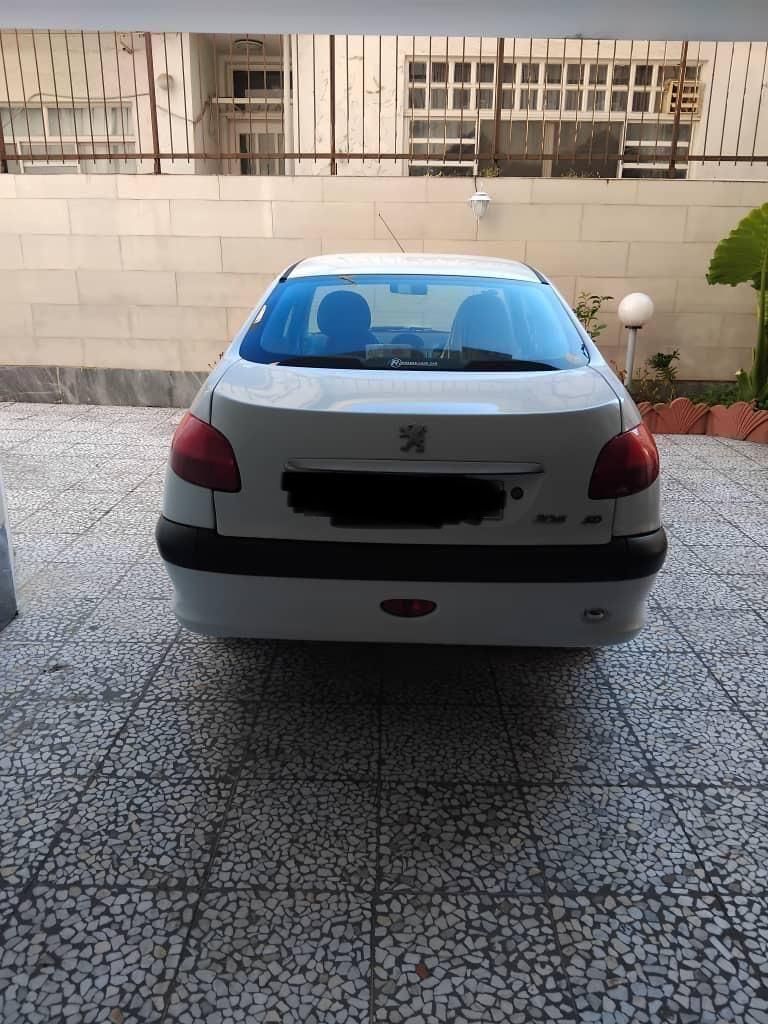 پژو ۲۰۶ صندوق دار v1 - 1389
