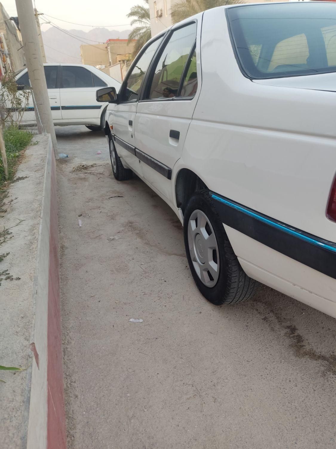 پژو 405 SLX بنزینی  XU7 - 1390