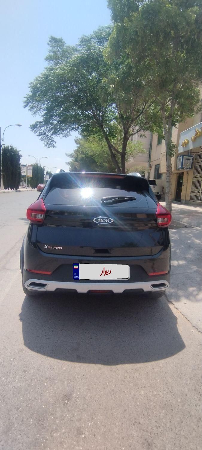 ام وی ام X22 پرو اتوماتیک IE - 1402