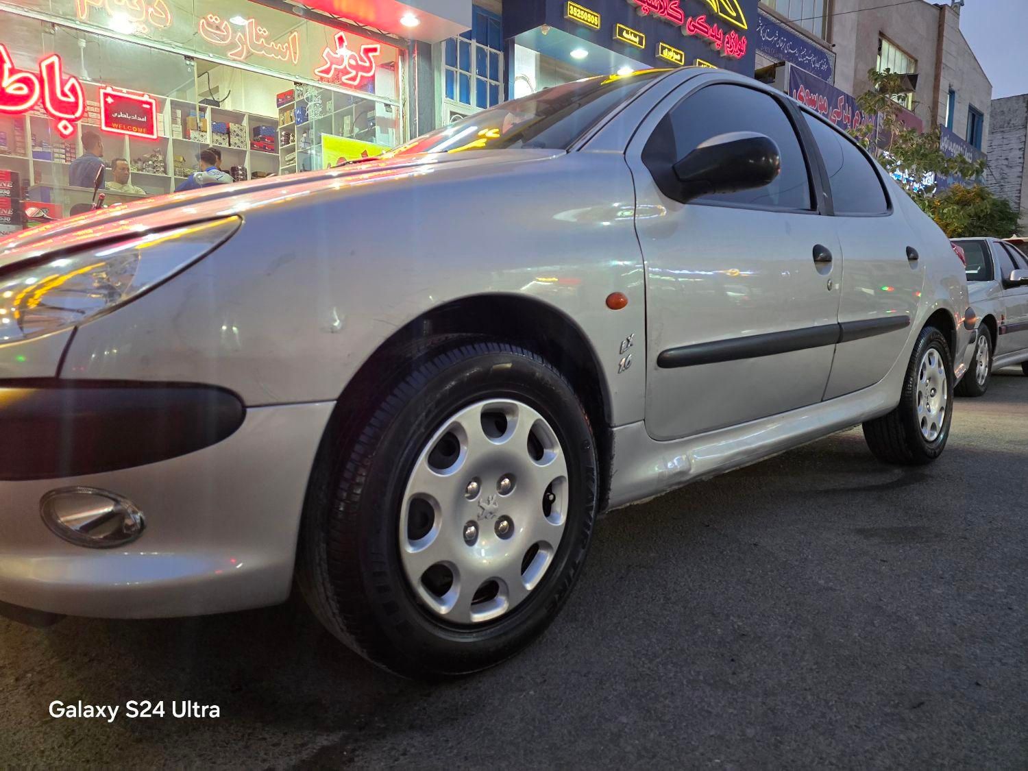 پژو ۲۰۶ صندوق دار v8 - 1390