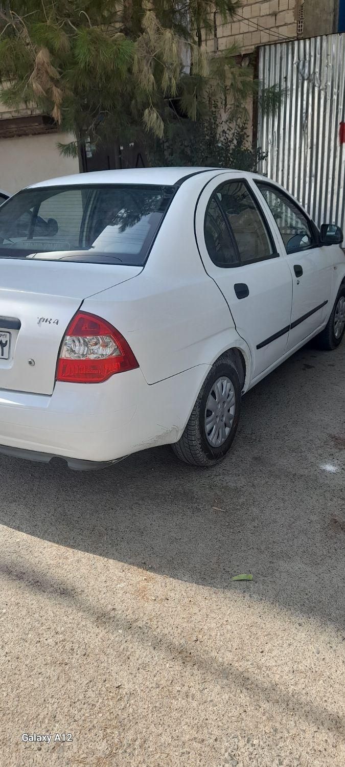 تیبا صندوق دار SX - 1396