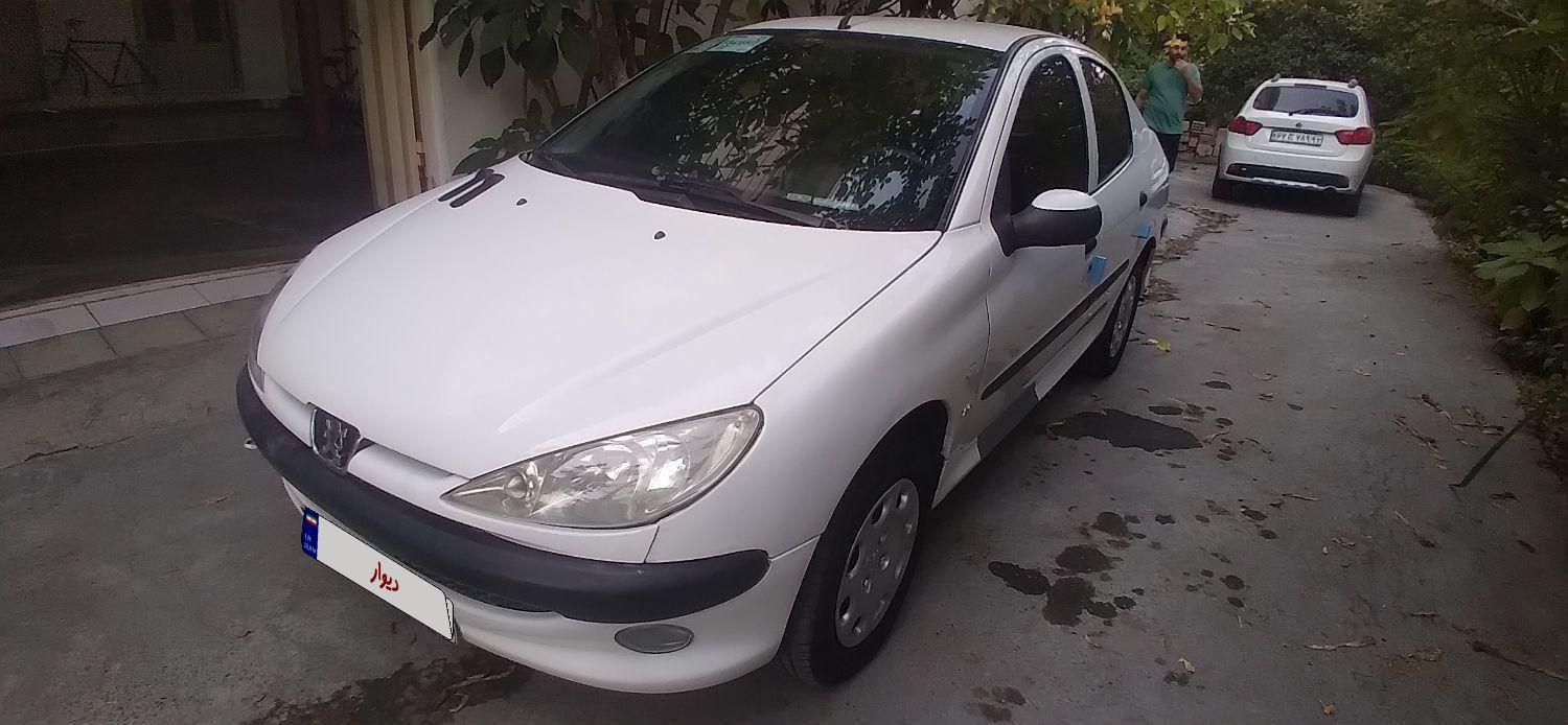 پژو ۲۰۶ صندوق دار v8 - 1389
