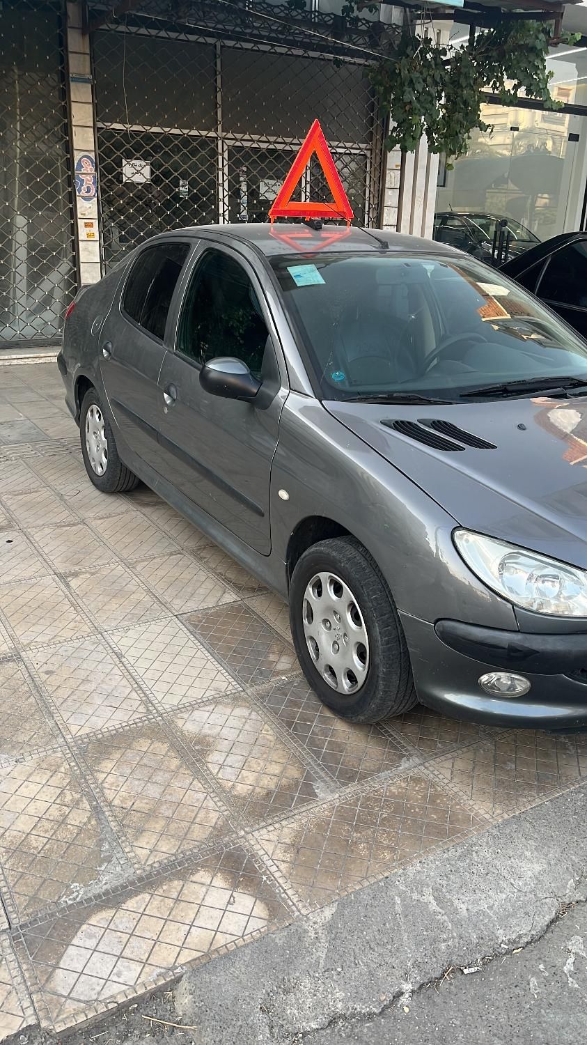 پژو ۲۰۶ صندوق دار v8 - 1394