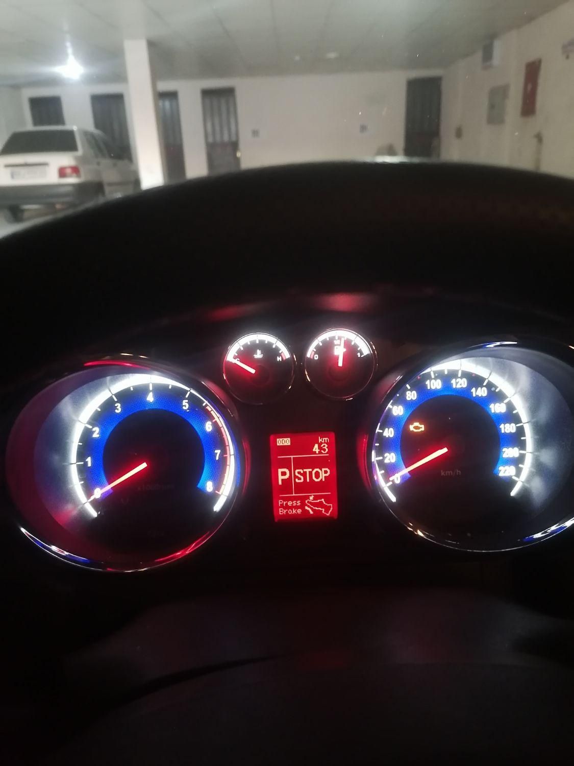دنا پلاس توربو 6 دنده - 1403