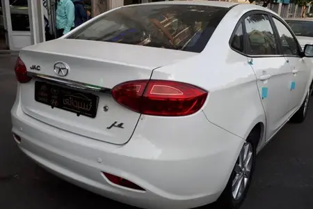 جک J4 اتوماتیک ساده - 1404
