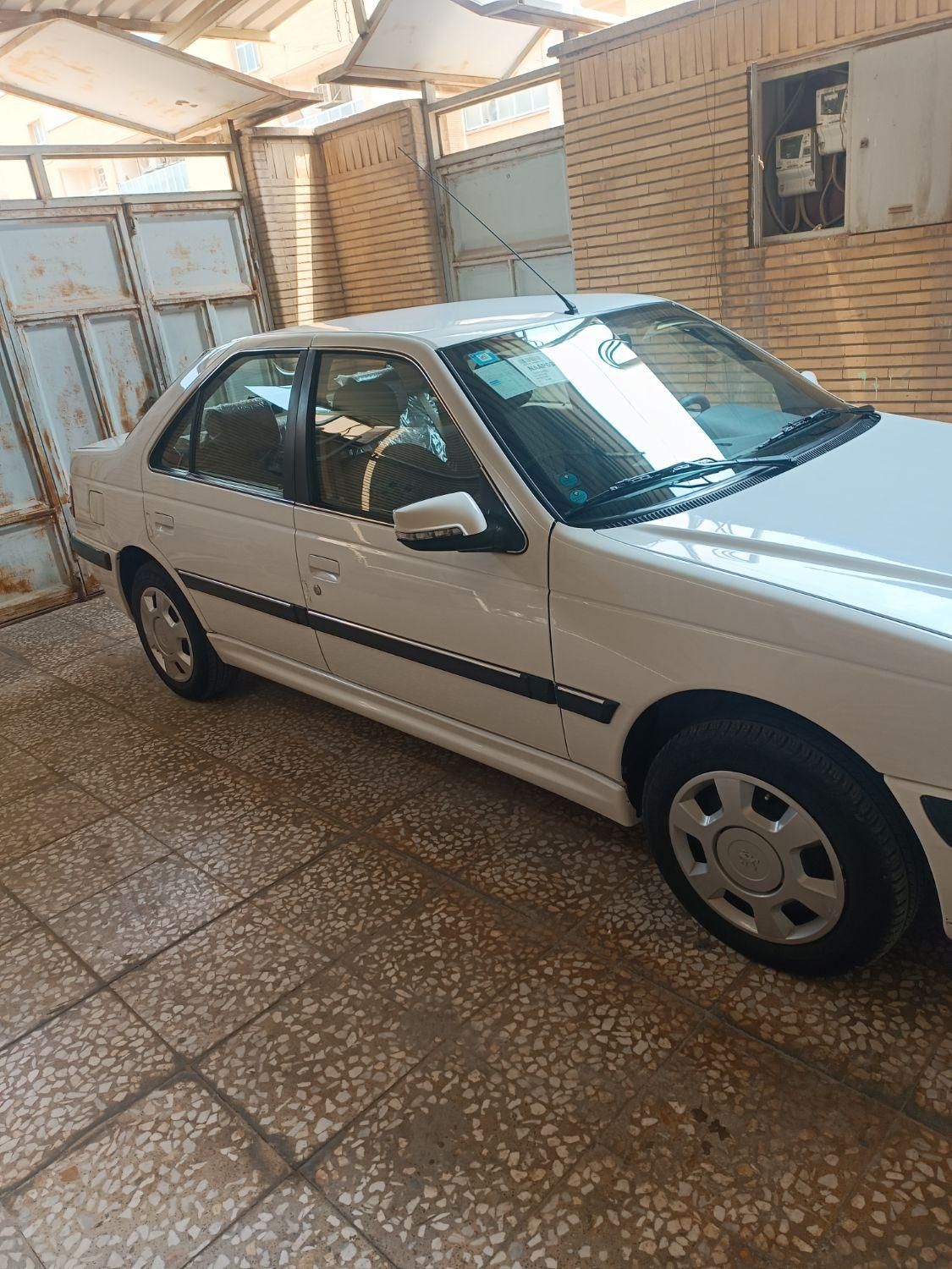 پژو پارس ELX-XU7P سفارشی - 1402