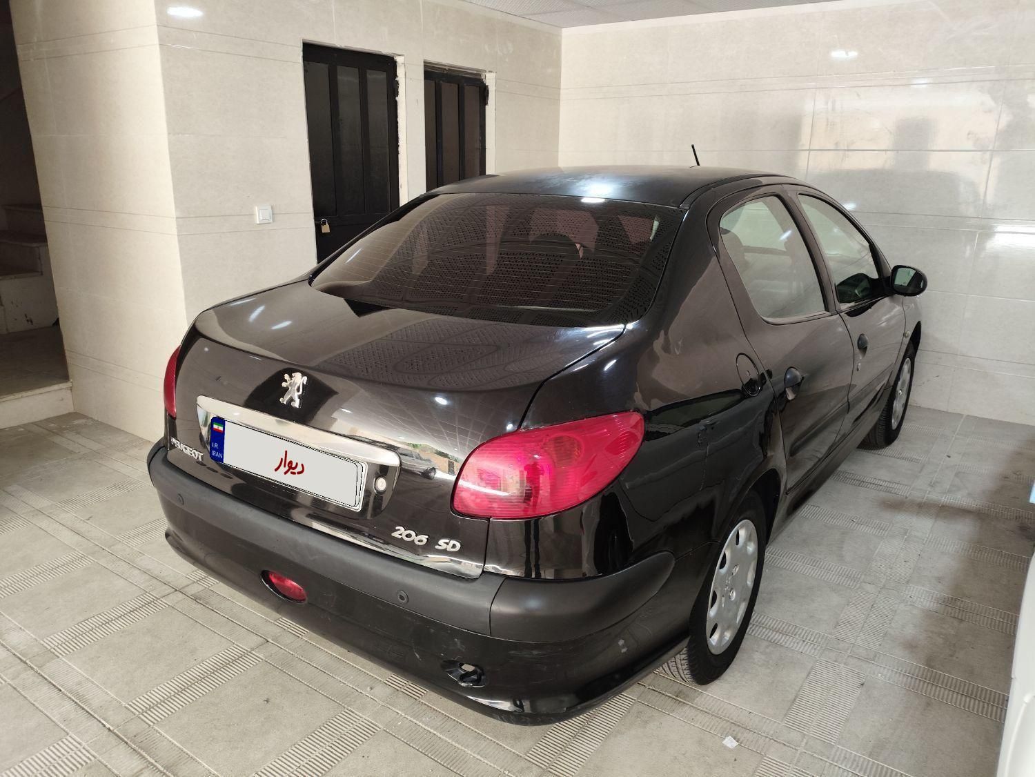 پژو ۲۰۶ صندوق دار v8 - 1393