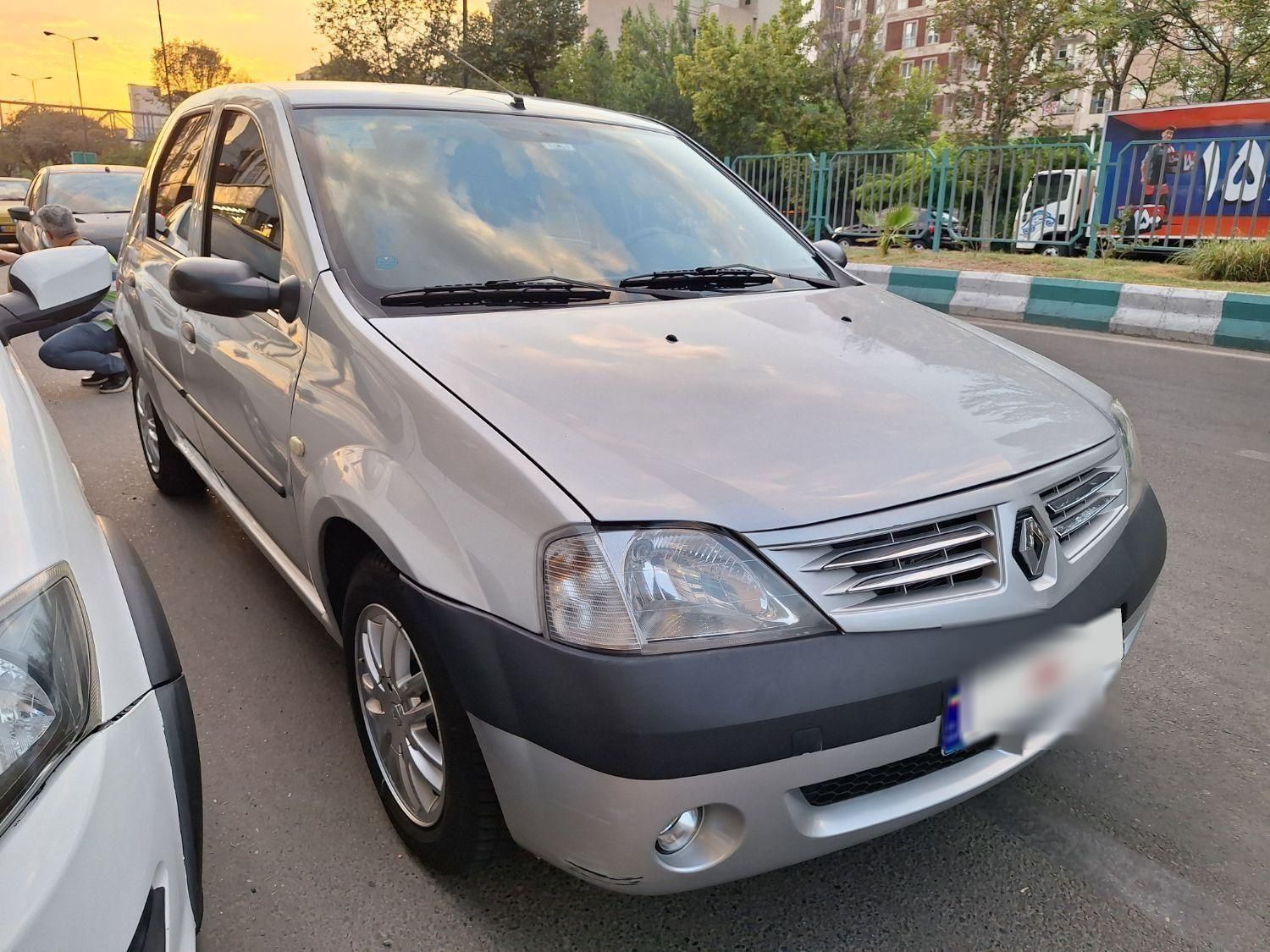 خودرو رنو، تندر 90 آگهی ann_19599743