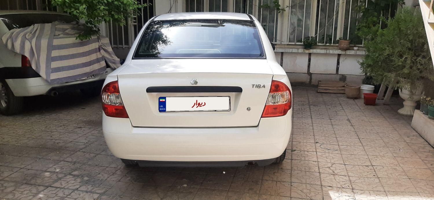 تیبا صندوق دار SX - 1400
