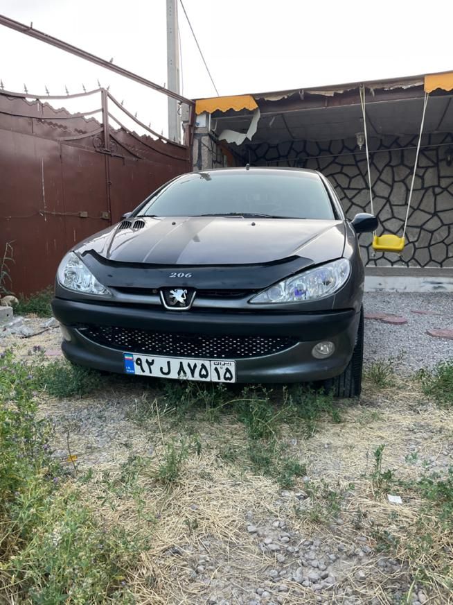 پژو ۲۰۶ صندوق دار v8 - 1390