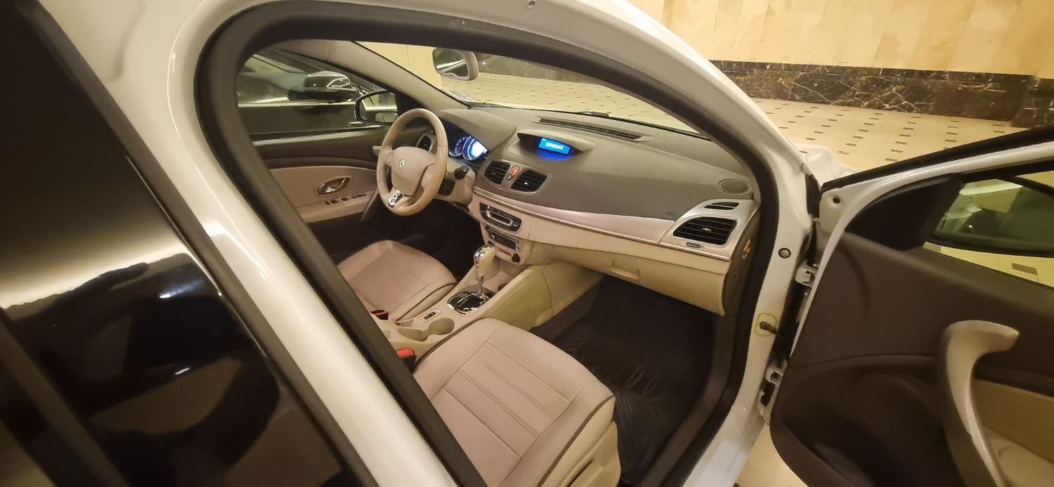 رنو اسکالا 2000 E4 - 2014