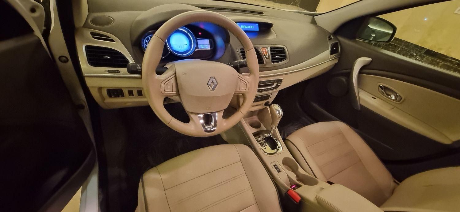 رنو اسکالا 2000 E4 - 2014