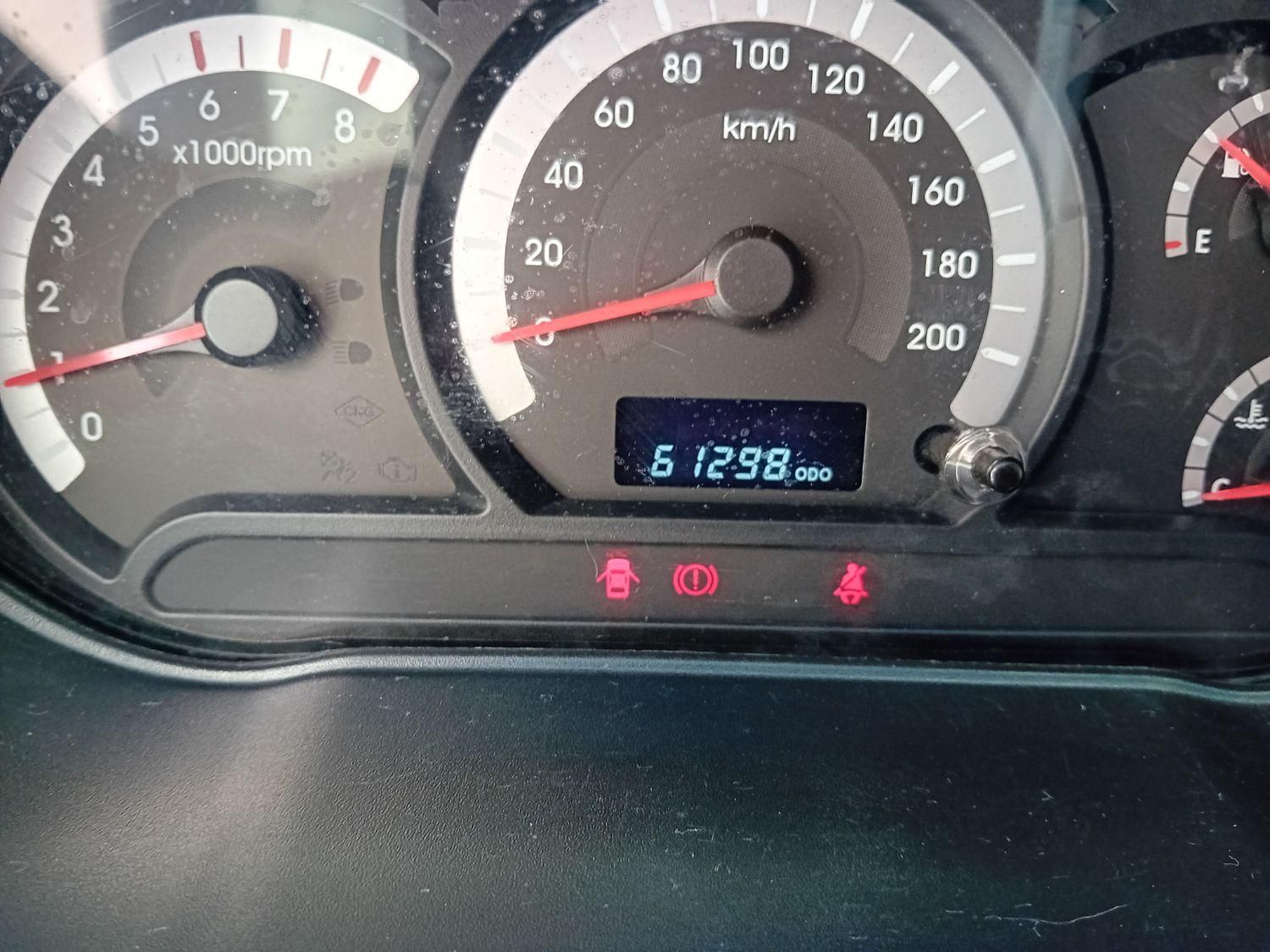 خودرو کوییک، R آگهی ann_19599980