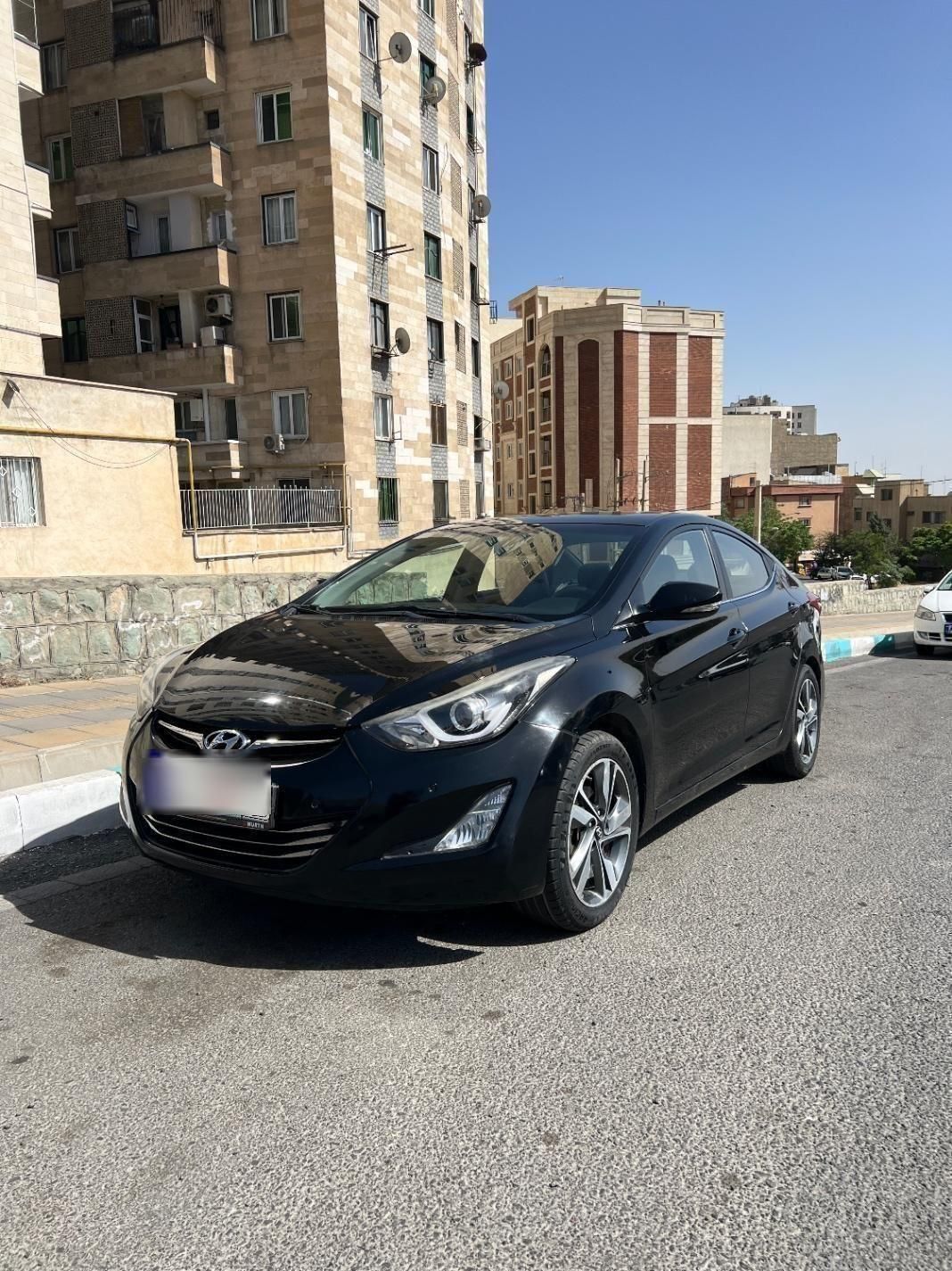 هیوندای النترا 1.8 لیتر - 2014