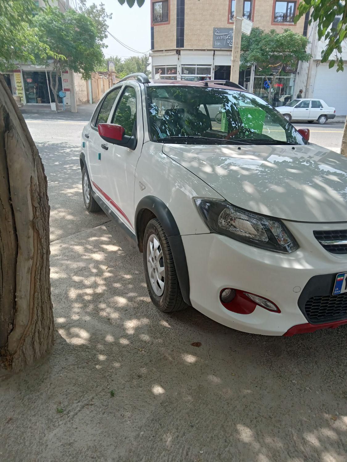 کوییک R دنده‌ای - 1402