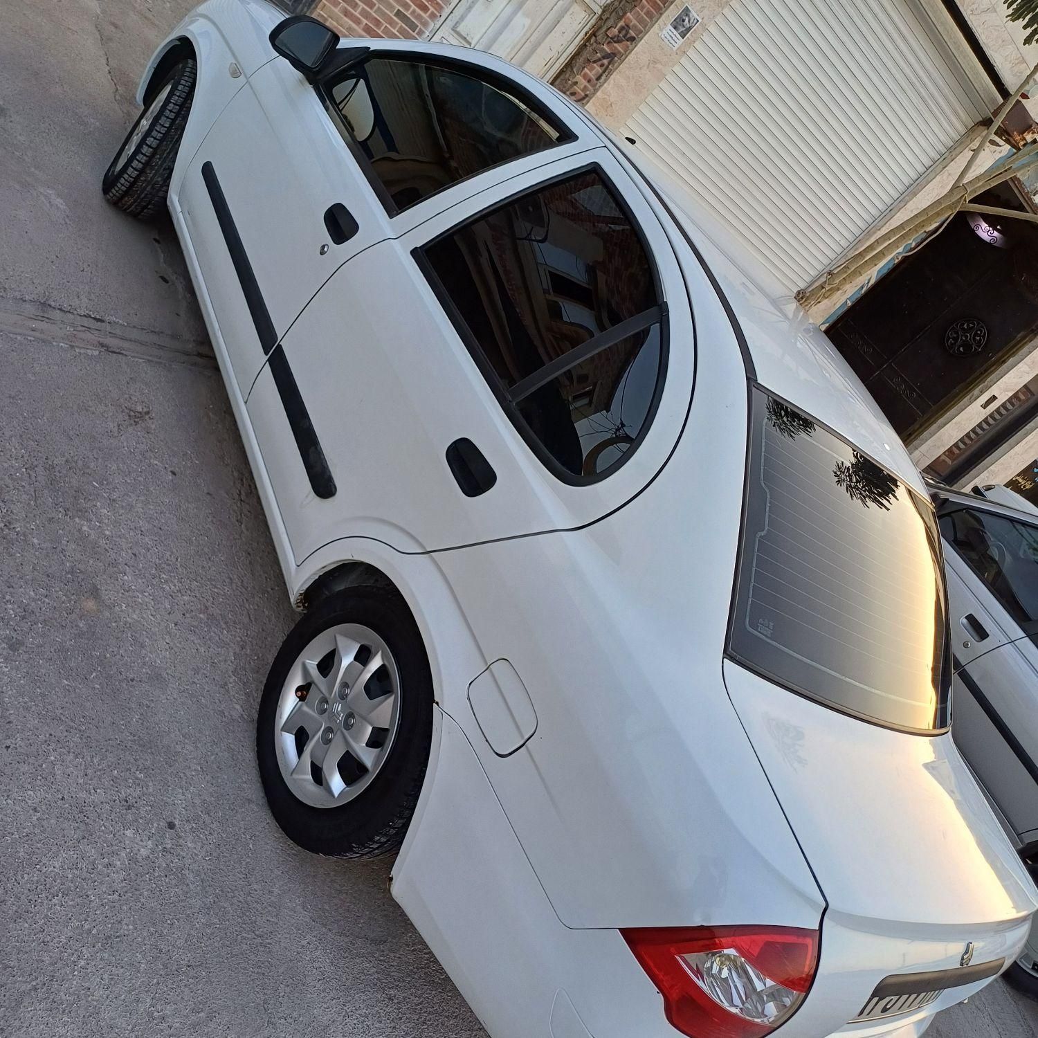 تیبا صندوق دار SX - 1393