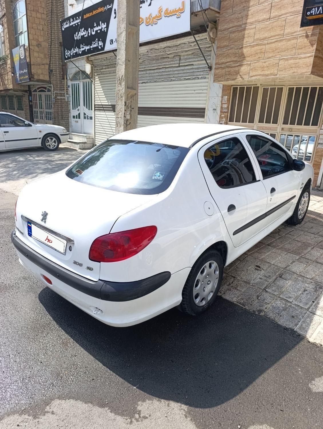 پژو ۲۰۶ صندوق دار v2 - 1391