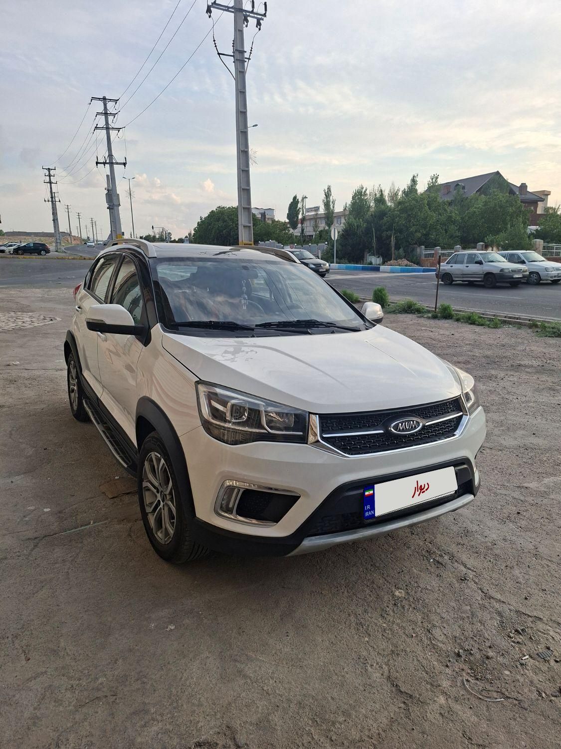 خودرو ام وی ام، X22 آگهی ann_19600092