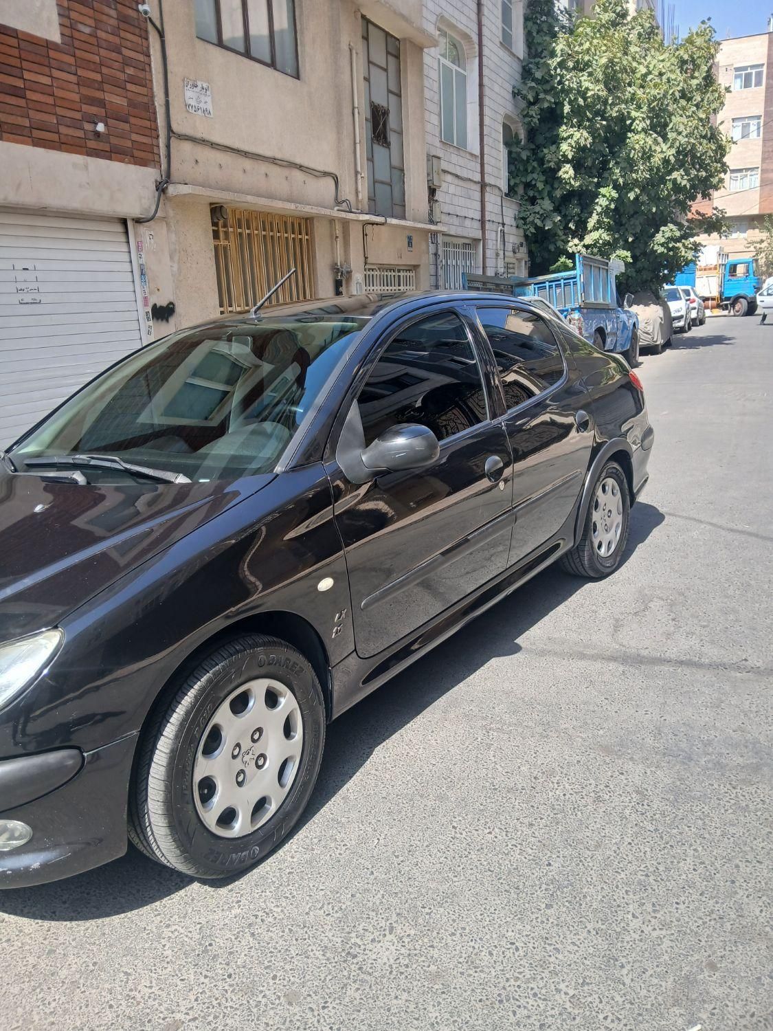 پژو ۲۰۶ صندوق دار v8 - 1396