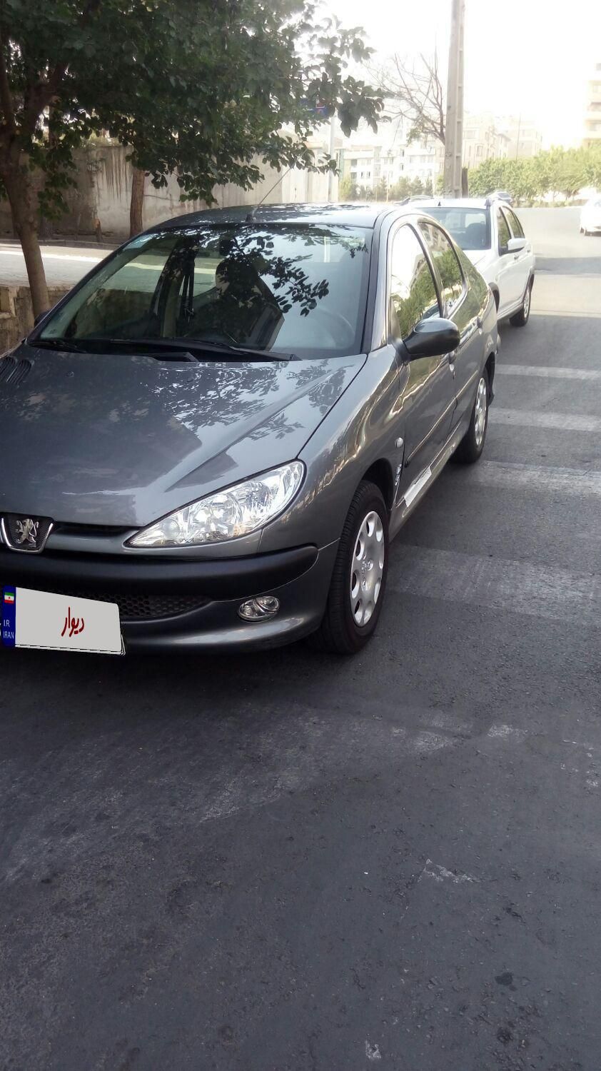پژو ۲۰۶ صندوق دار v8 - 1394