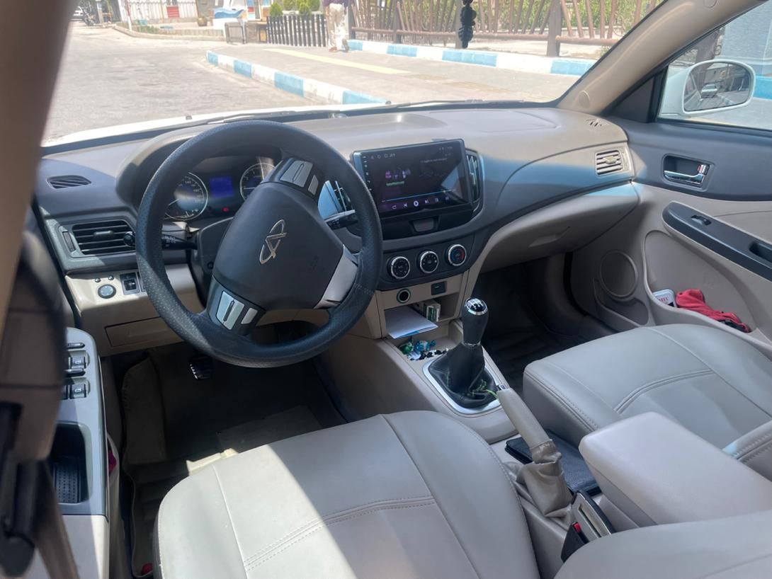 ام وی ام 550 دنده‌ای - 1395