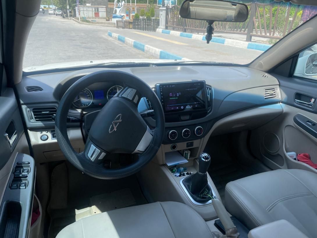 ام وی ام 550 دنده‌ای - 1395