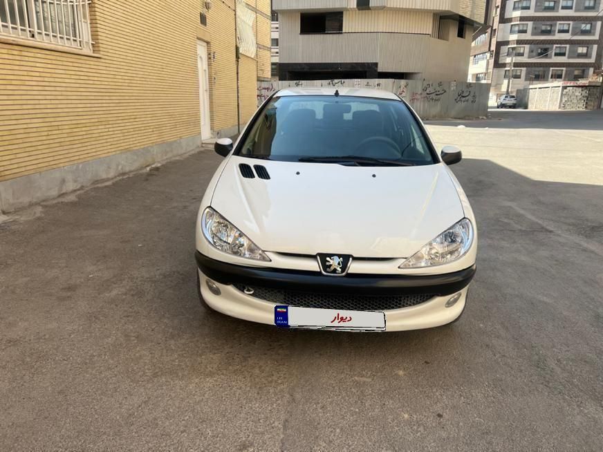 پژو ۲۰۶ صندوق دار v8 - 1388