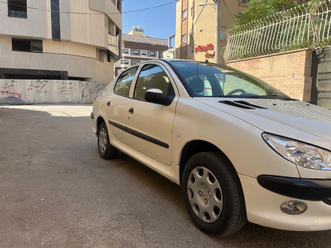 پژو ۲۰۶ صندوق دار v8 - 1388