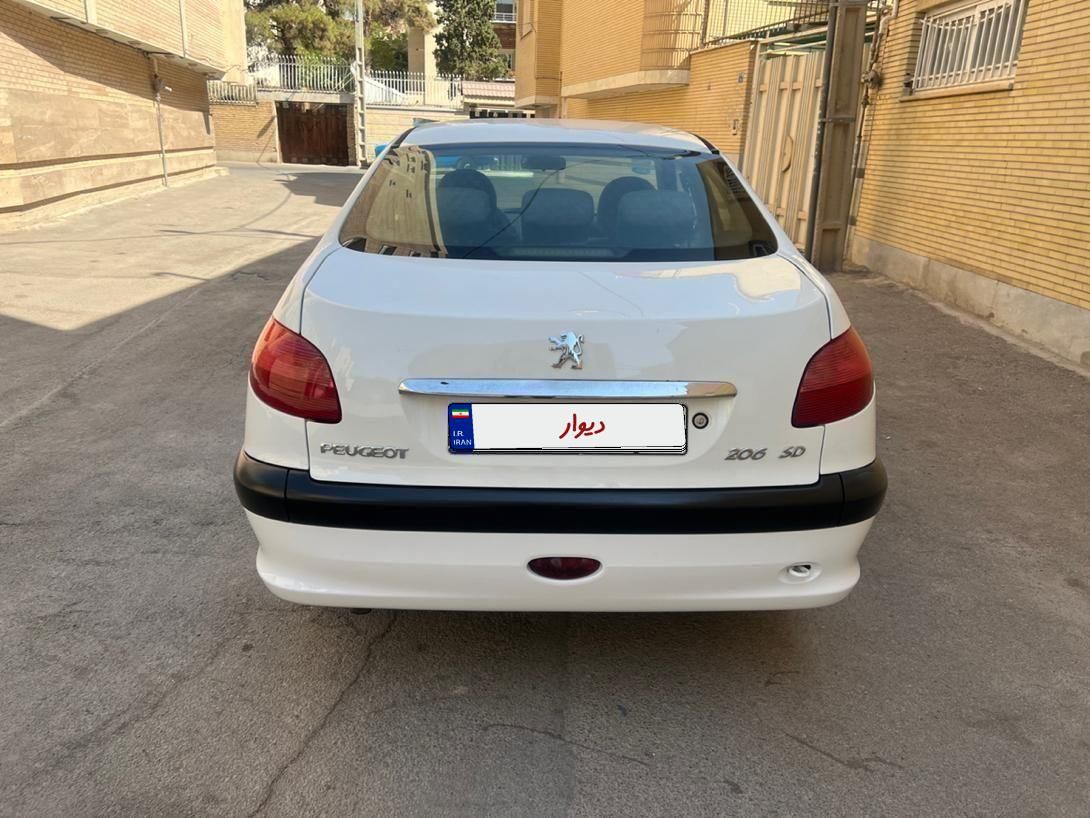 پژو ۲۰۶ صندوق دار v8 - 1388