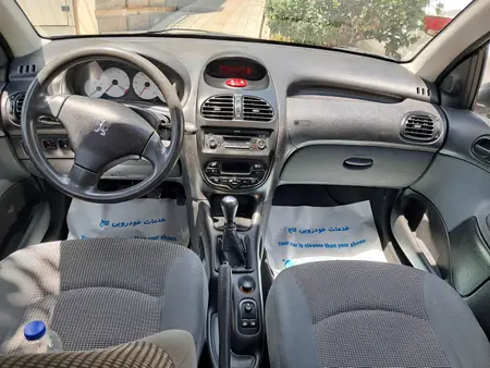 پژو ۲۰۶ صندوق دار v8 - 1398