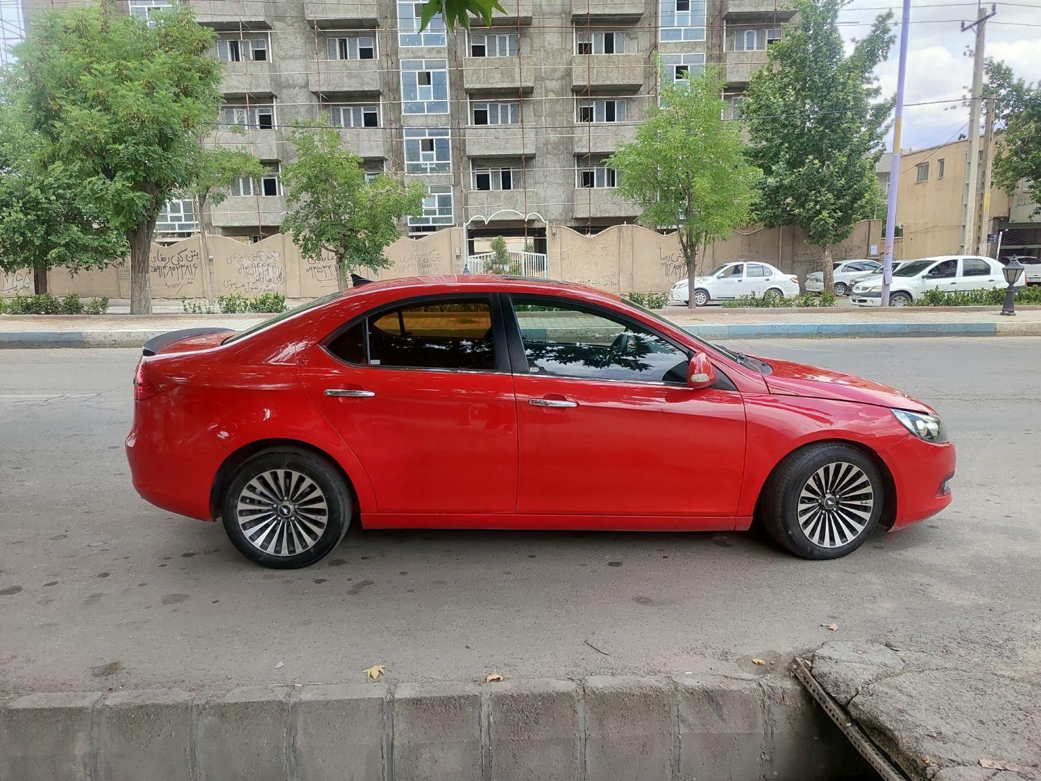 جک J5 اتوماتیک - 1394