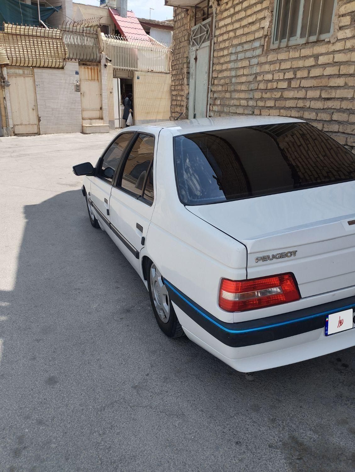 پژو 405 GLX - 1390