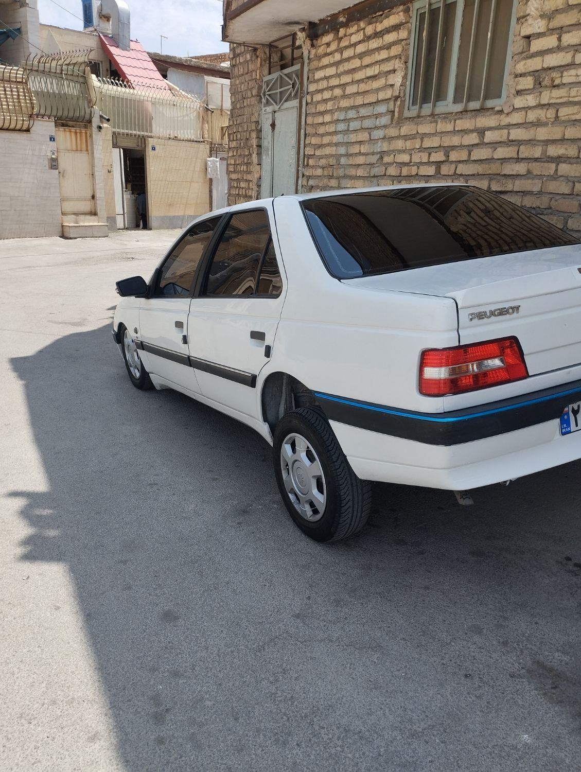پژو 405 GLX - 1390