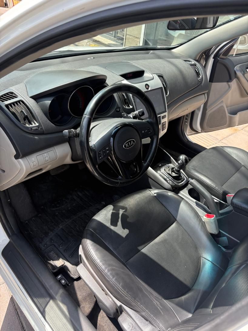کیا سراتو 2.0 لیتر اتوماتیک GT لاین - 2018