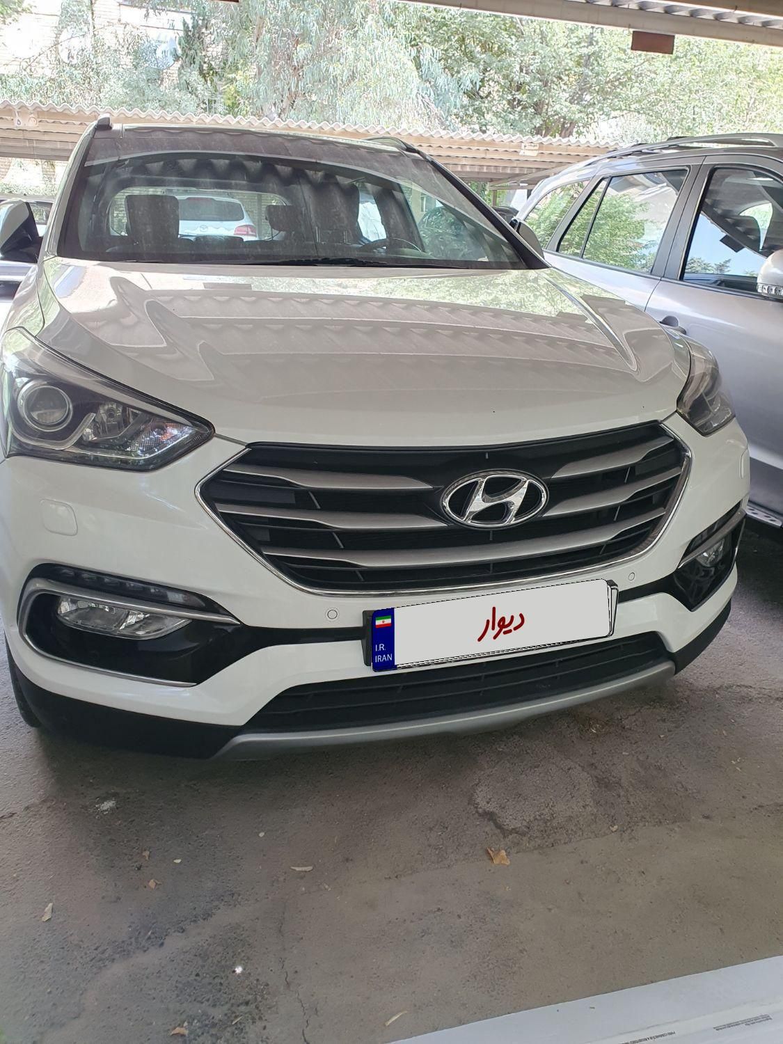 خودرو هیوندای، سانتافه آگهی ann_19600778