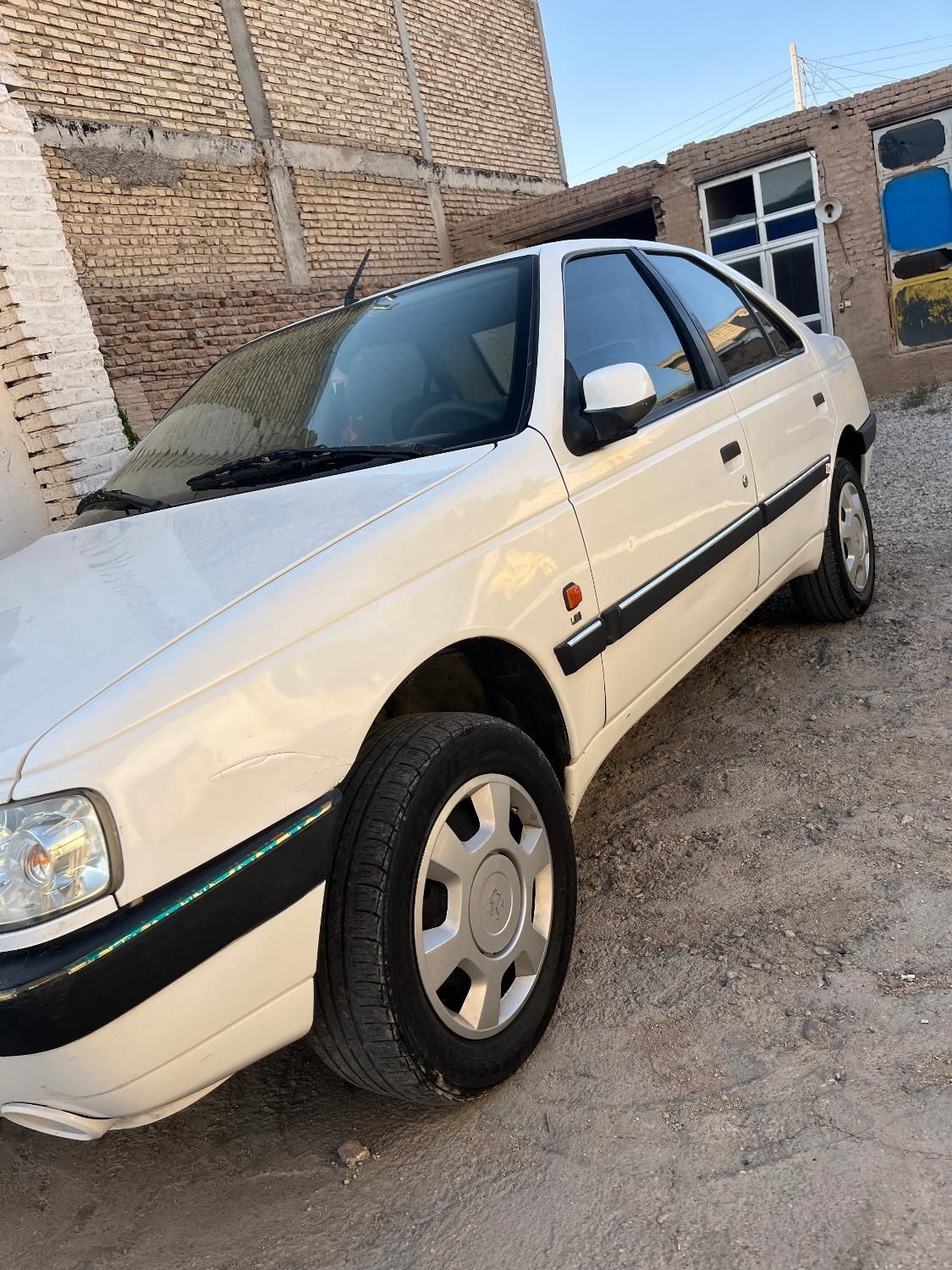 پژو 405 SLX بنزینی  XU7 - 1389
