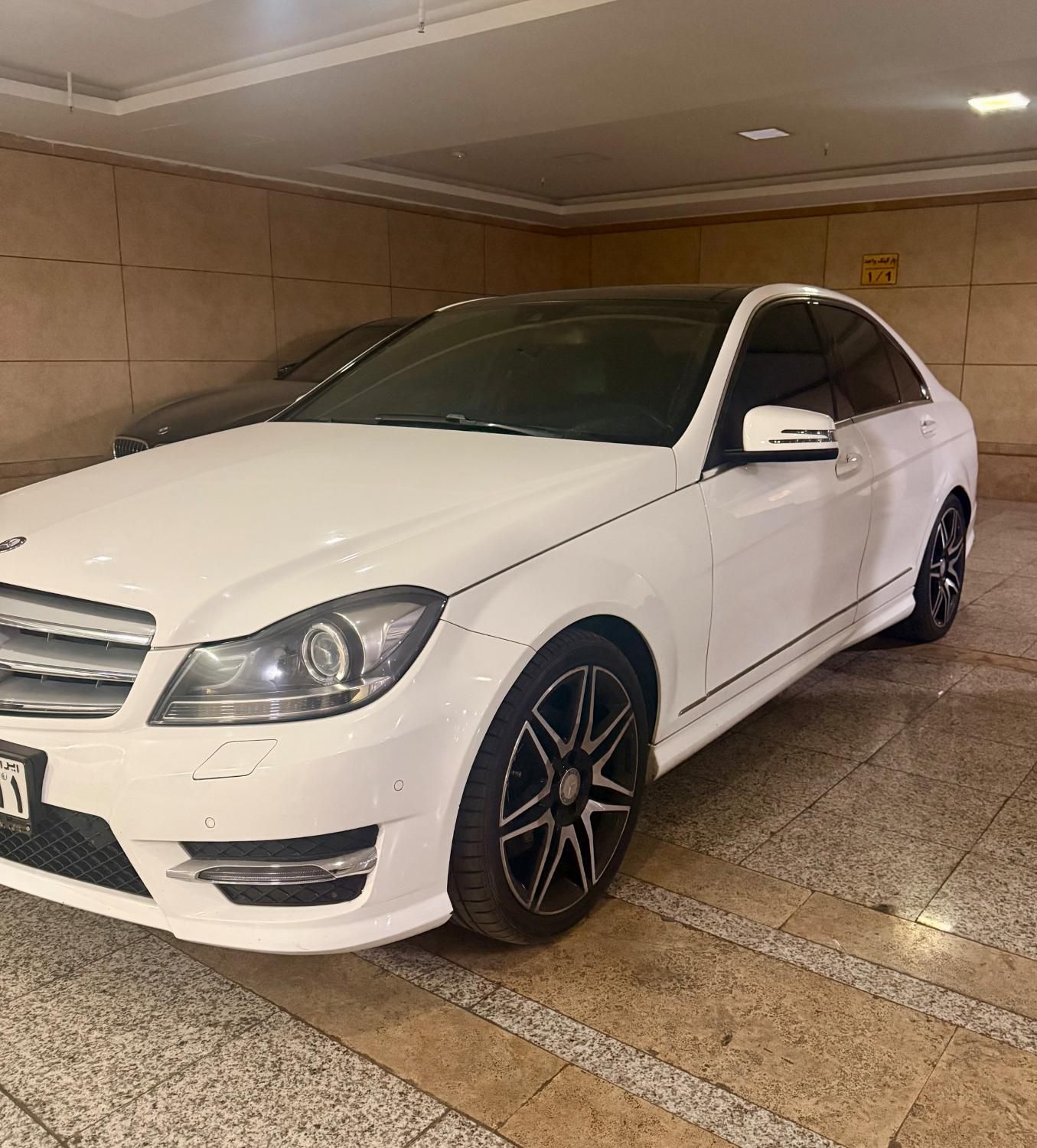 بنز C 200 - 2014