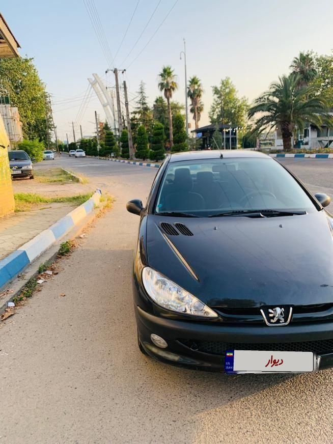 پژو ۲۰۶ صندوق دار v8 - 1392
