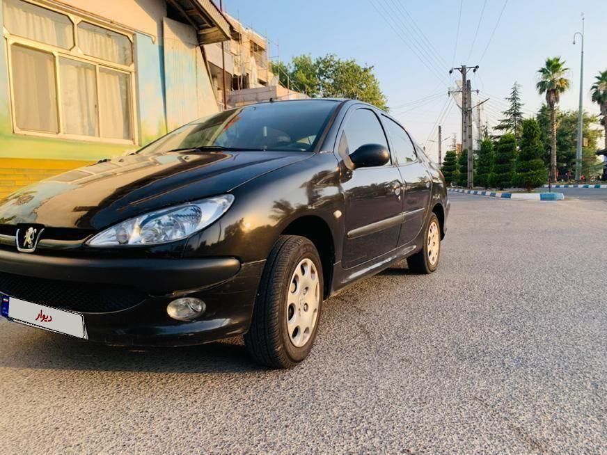 پژو ۲۰۶ صندوق دار v8 - 1392