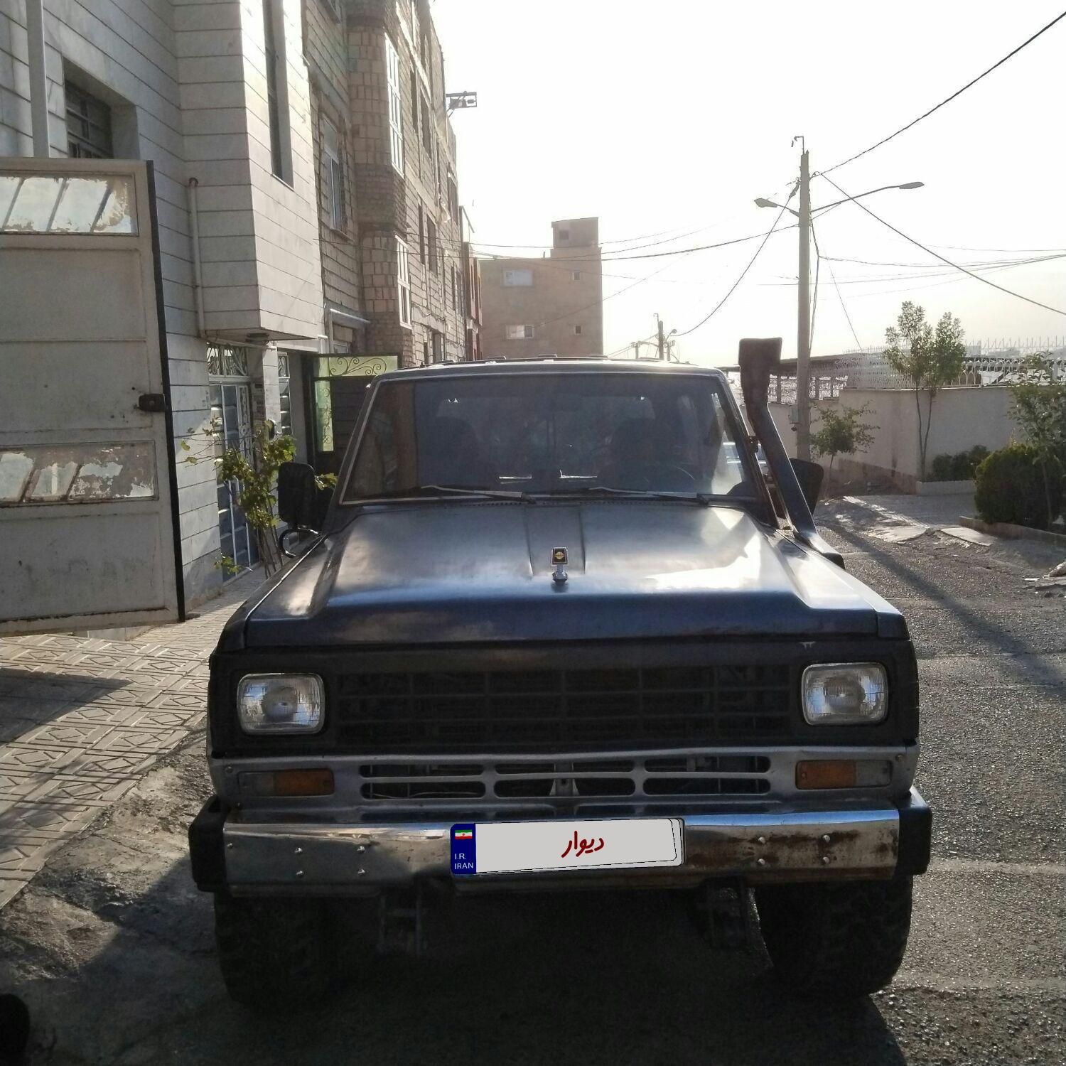 نیسان پاترول دو درب دنده‌ای - 1998