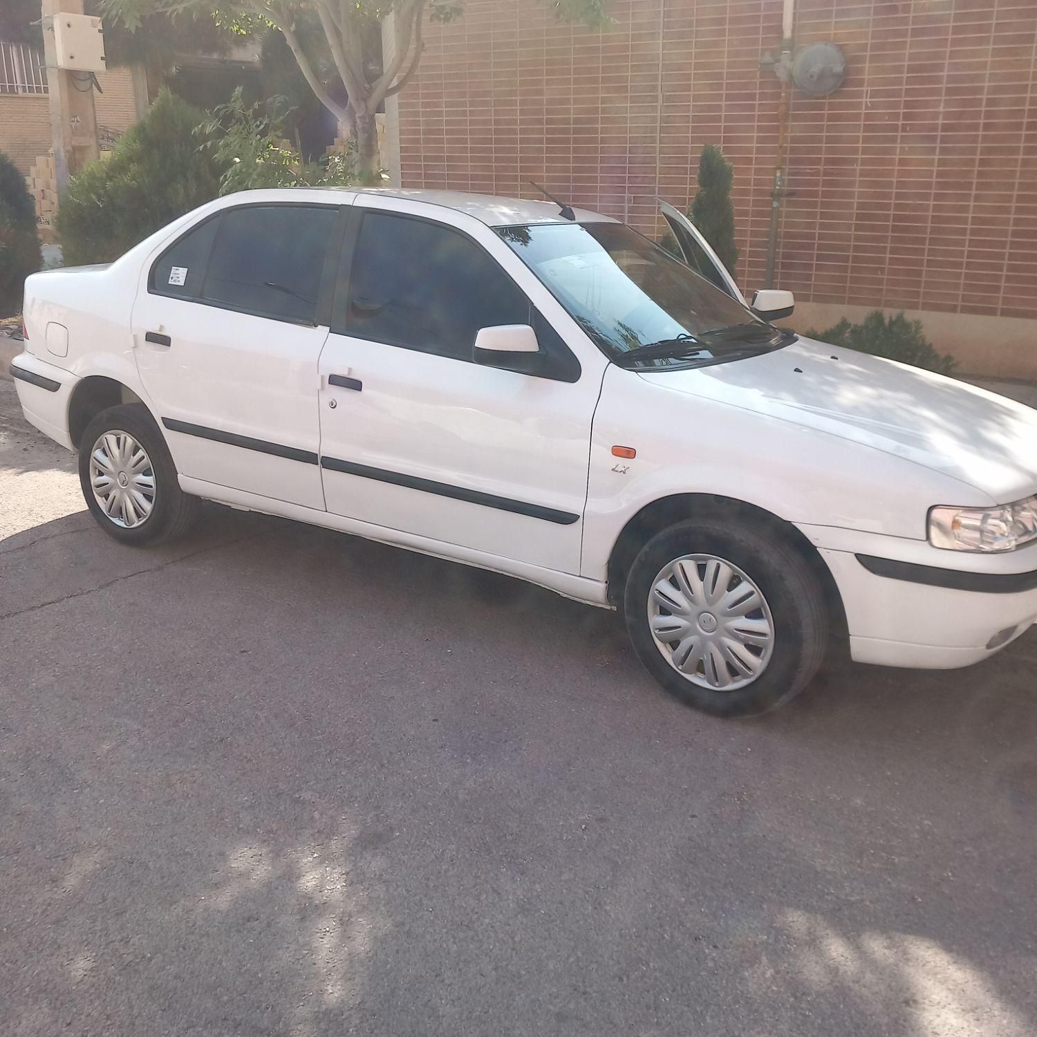 سمند LX XU7 - 1395