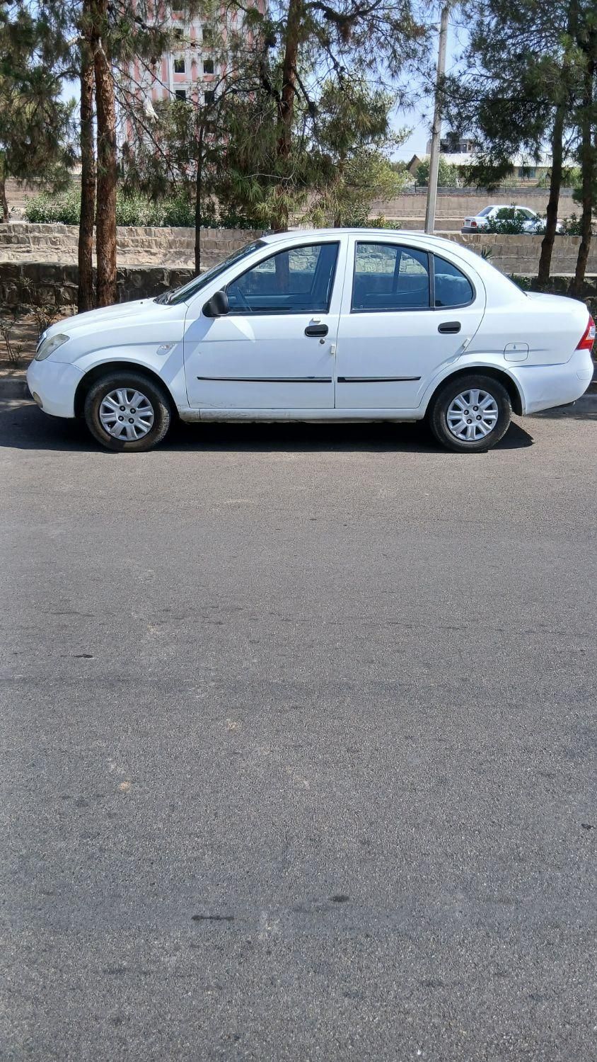 تیبا صندوق دار SX - 1399