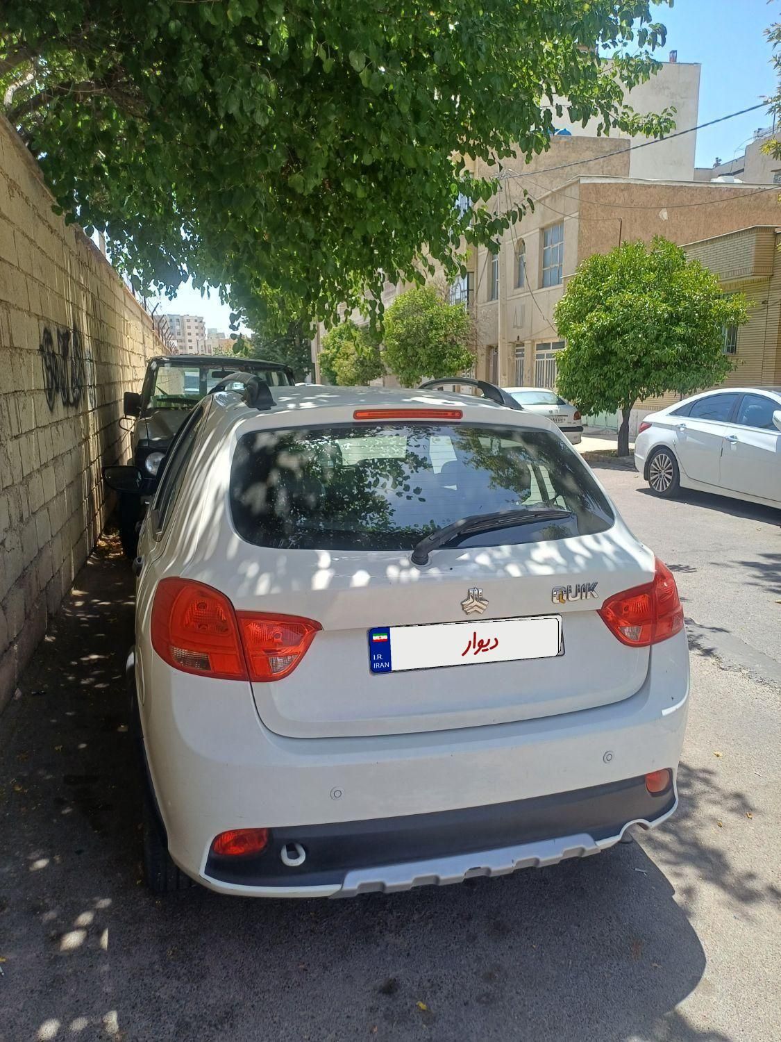 خودرو کوییک، معمولی آگهی ann_19601371