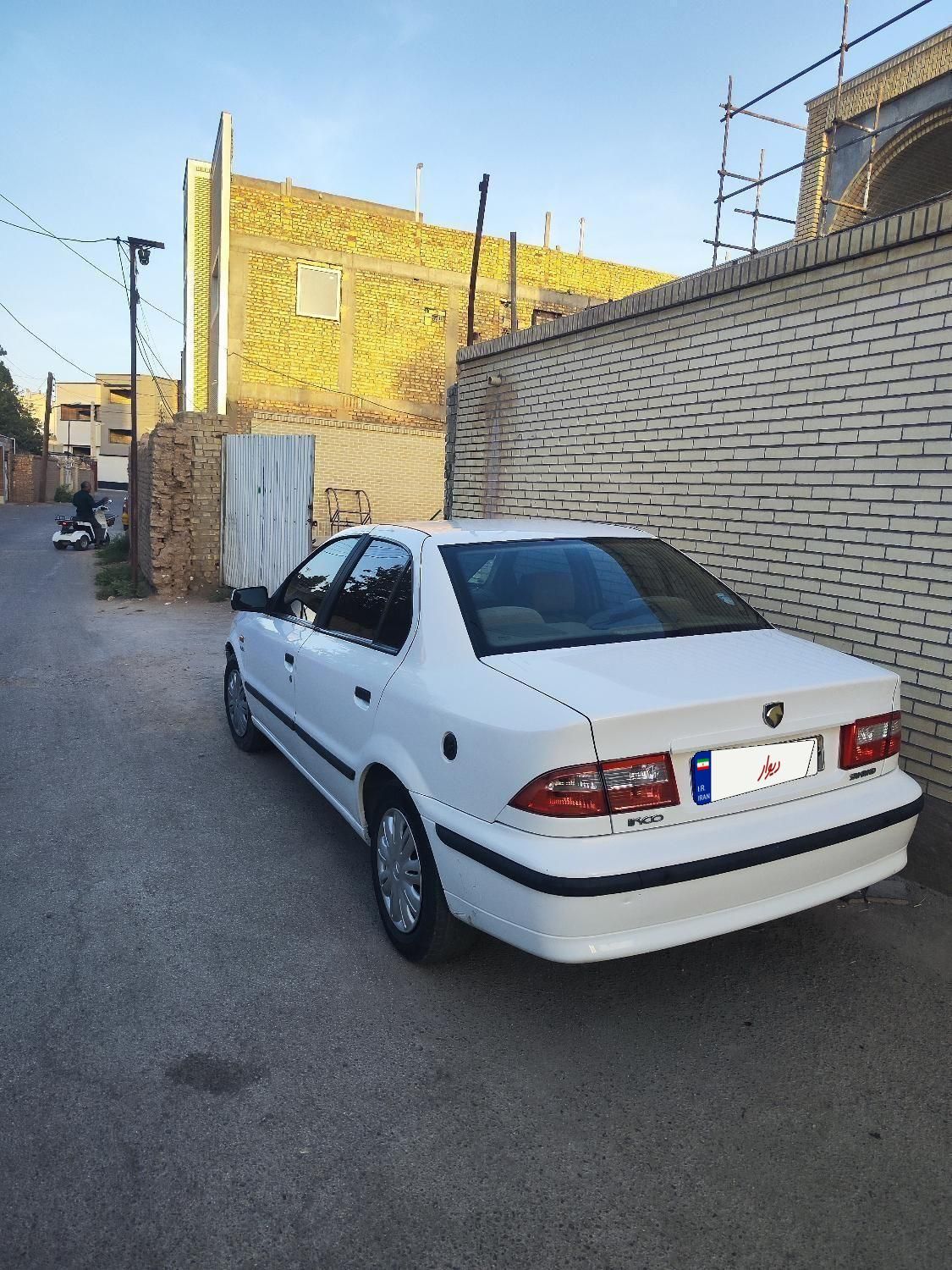 سمند LX XU7 - 1395