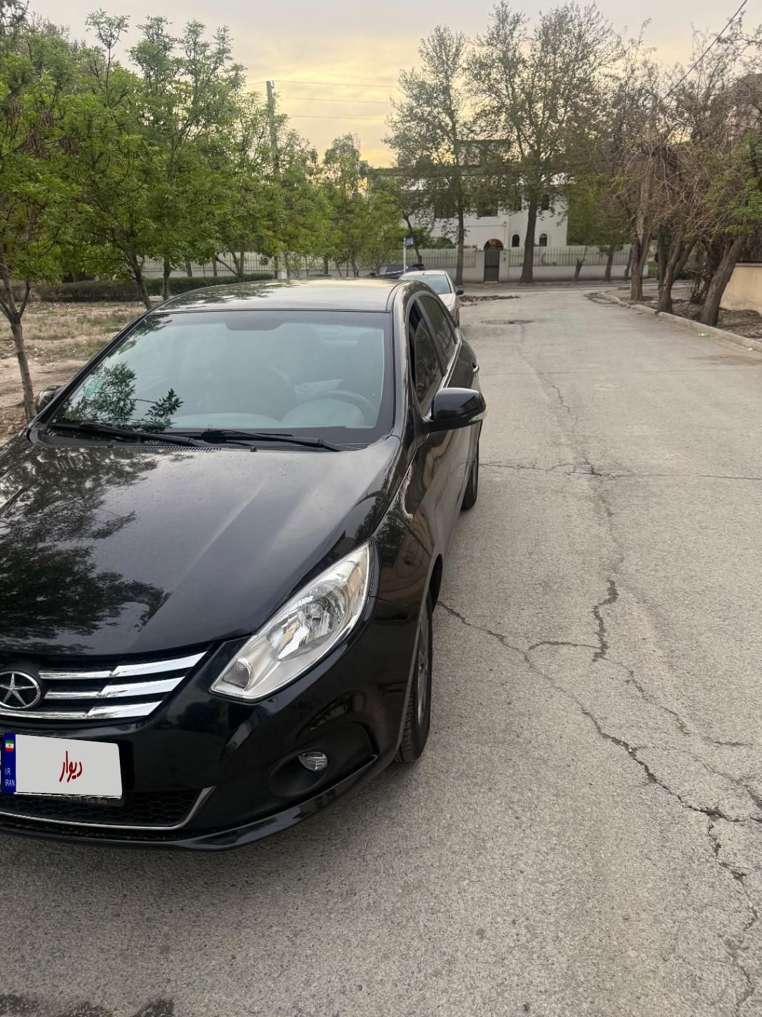 جک J4 اتوماتیک ساده - 1402