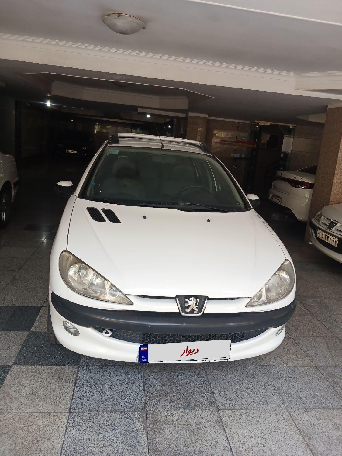 پژو ۲۰۶ صندوق دار v8 - 1390