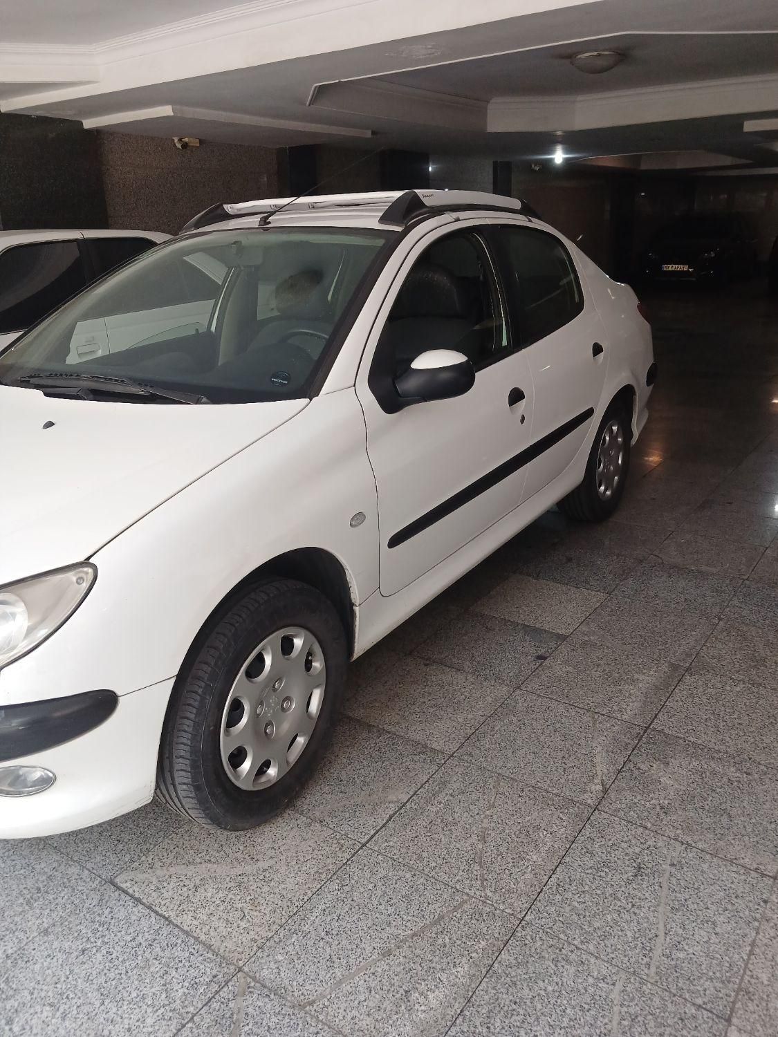 پژو ۲۰۶ صندوق دار v8 - 1390