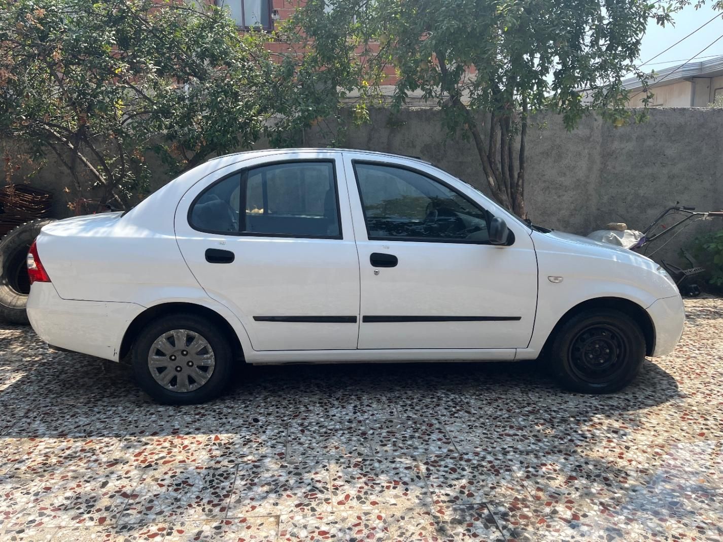 تیبا صندوق دار SX - 1398