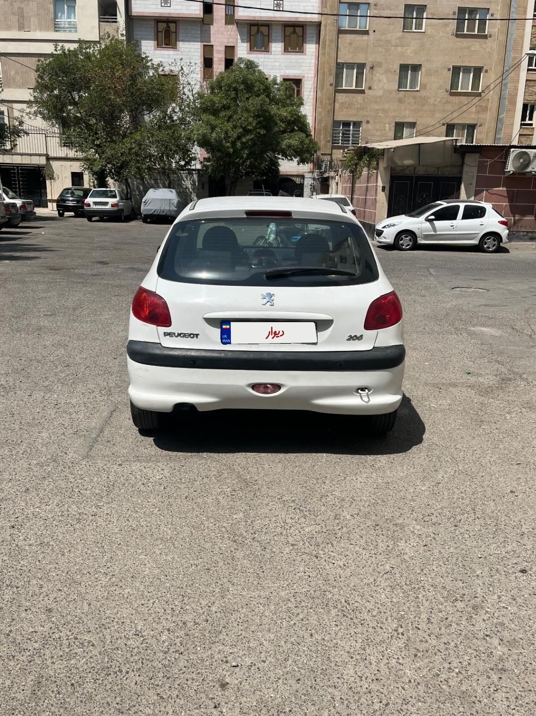 پژو 206 تیپ 2 - 1395